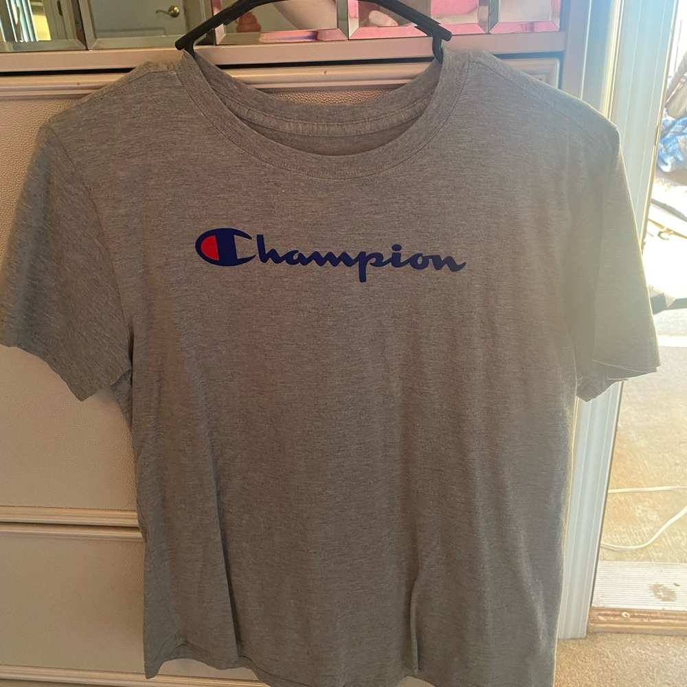 Women’s Grey champion shirt